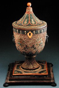 Una caja de té en forma de urna estilo Adam, c.1785 de English School
