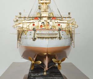 Modelo del constructor del acorazado japonés "Hatsuse", c.1890-99