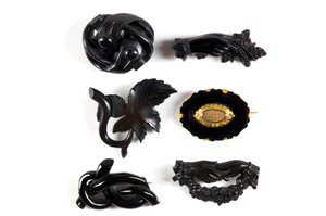 Joyería de fantasía, 1800s de English School