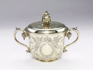 Copa con tapa, 1686 de English School
