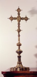 Cruz diseñada por Antonio de Macerata