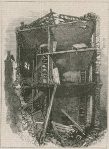 Efectos de la explosión en Clerkenwell: Interior de casas en Corporation Lane de English School