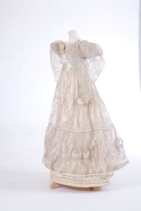 Vestido de noche, 1829 de English School