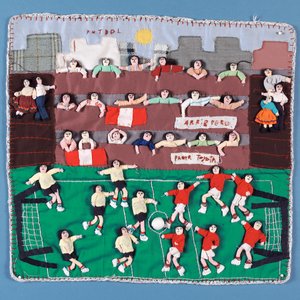 Collage de tela de un partido de fútbol en Perú de English School