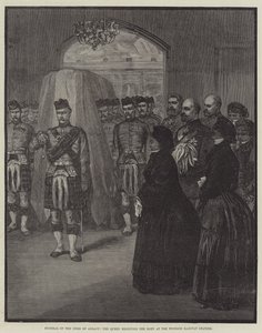 Funeral del Duque de Albany, la Reina recibiendo el cuerpo en la estación de tren de Windsor de English School