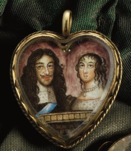 Colgante conmemorativo en forma de corazón de Carlos II de English School