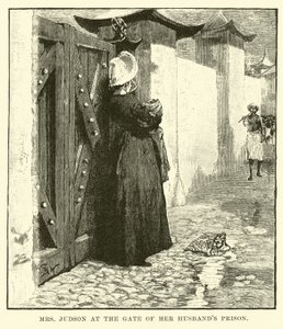 La Sra. Judson en la puerta de la prisión de su esposo