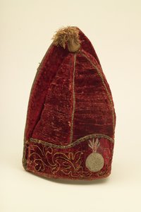 Gorra de granadero de oficial de English School