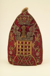 Gorra de granadero de oficial, 1708 circa