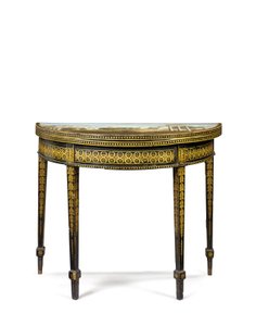 Una de un par de mesas de té de Jorge III, posiblemente irlandesas, c.1780 de English School