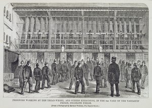 Prisioneros Trabajando en la Rueda de Molino y Otros Ejercitándose en el 3er Patio de la Prisión de Vagabundos, Coldbath Fields, de Las Prisiones Criminales de Londres y Escenas de la Vida en Prisión por Henry Mayhew