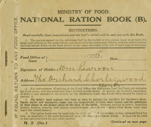 Libro de racionamiento para William Pearson, Chorleywood, Hertfordshire, 1919