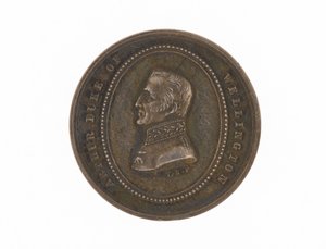 Medalla de plata conmemorativa de la muerte del Duque de Wellington, 1852 de English School