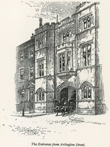 Casa de Sir John Pender, la entrada desde Arlington Street, Londres de English School