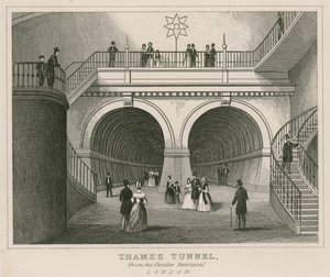 Túnel del Támesis desde la escalera circular