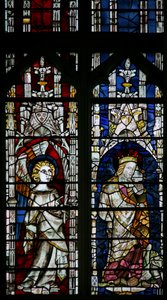La ventana este (Ew) que representa a un ángel y la Virgen y el Niño de English School