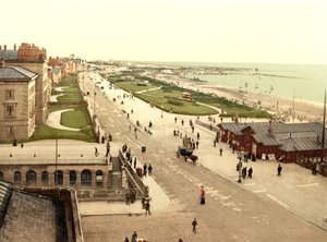 El Paseo y los lagos, Southport de English School