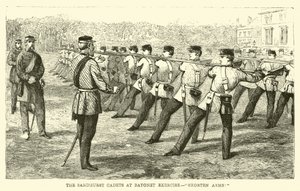 Los Cadetes de Sandhurst en Ejercicio de Bayoneta, ¡acorten armas! de English School
