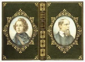 Cubiertas superior e inferior, con dos retratos ovalados de Charles Dickens de English School