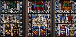 Ventana Ew que representa escudos de armas de English School