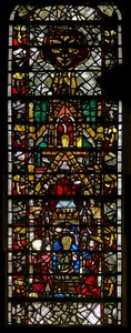 Ventana w42 que representa a Santa Catalina encarcelada de English School