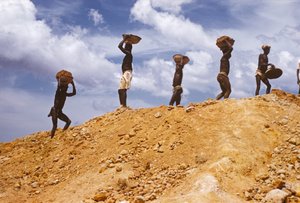 Minería de columbita, Nigeria, África