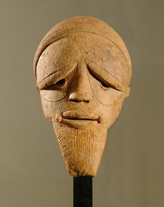Cabeza masculina, escultura de Sokoto, Nigeria (terracota)
