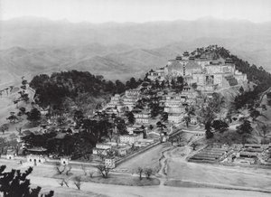 Jehol, Potala, Chihli, El monasterio de Lama Potala en Jehol, Vista desde el sureste (foto b/n) de Ernst Boerschmann