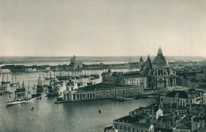 Gran Canal y la Iglesia de Santa Maria della Salute, Venecia, Italia, 1927 de Eugen Poppel