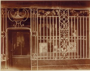 A La Grace de Dieu de Eugène Atget