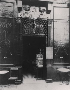 Au Réveil Matin, rue Amelot, 11º Arrondissement, París de Eugène Atget