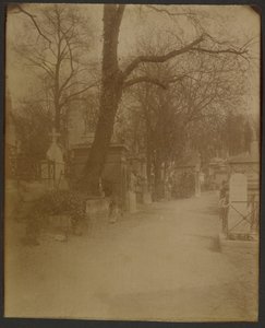 Père Lachaise de Eugène Atget