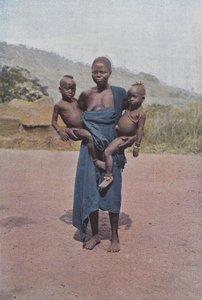 Dahomeyana llevando a sus dos gemelos de European Photographer
