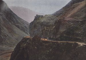 Entre Lars y Kasbeck, ruta militar de Georgia de European Photographer