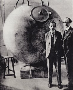 Primer ascenso a la estratosfera, 28 de mayo de 1931 (foto b/n) de European Photographer