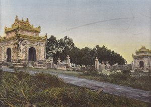 Necrópolis del padre del rey Dong-Khanh de European Photographer