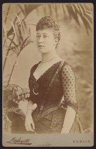 Retrato, Princesa Louise Victoria, Princesa Real, hija mayor del Rey Eduardo VII, casada con el 6º Conde de Fife de European Photographer