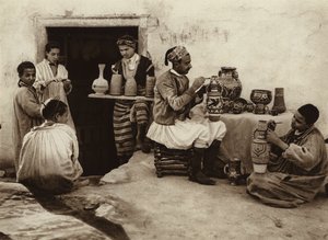 Túnez, cobertizo del alfarero (foto b/n) de European Photographer