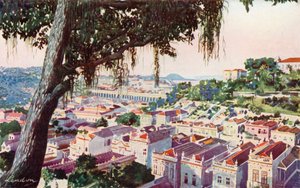 Vista de pájaro del antiguo viaducto carioca, por el que hoy pasan los tranvías eléctricos hacia el cerro Santa Thereza, el Hotel Internacional y Corcovado (litografía en color).