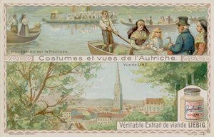 Procesión de barcos en el lago Traunsee y una vista de Linz