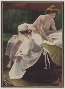 Mujer siendo secada por su criada (litografia en color)