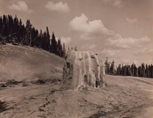 Cono del géiser Lone Star, Parque Nacional de Yellowstone de F. Jay Haynes