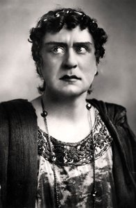Herbert Beerbohm Tree 1853-1917, actor inglés, 1906 de F. W. Burford