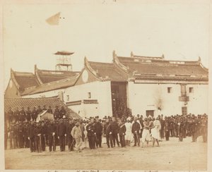 2º Regimiento Belooch de Infantería Nativa, Bombay, fuera de la Casa de Joss de Ning Po, China
