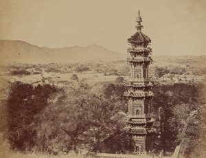 Vista del Palacio de Verano Yuen Min Yuen, Pekín, mostrando la pagoda antes del incendio, octubre de 1860 de Felice Beato