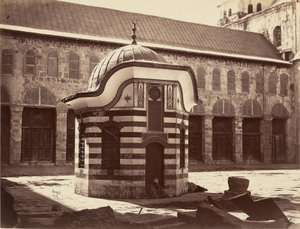 Cúpula octogonal en el patio de la Gran Mezquita - Damasco de Félix Bonfils