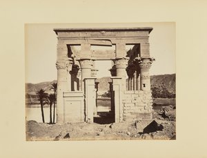 Fíle. Templo hípetro, vista frontal, Egipto de Félix Bonfils