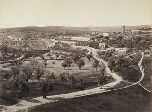 Paisaje de valle con un molino de viento y olivares de Félix Bonfils