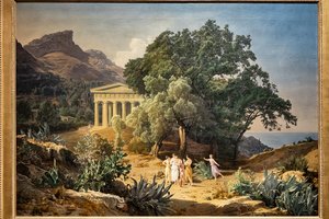 Un templo dórico con Castelmola y Taormina al fondo