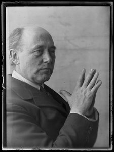 Fotografía de Felix Weingartner (1863-1942) de Ferdinand Schmutzer